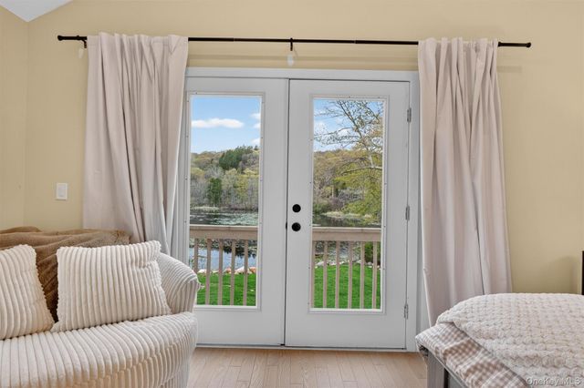 21 Kent Lake Avenue, Carmel, NY 10512
