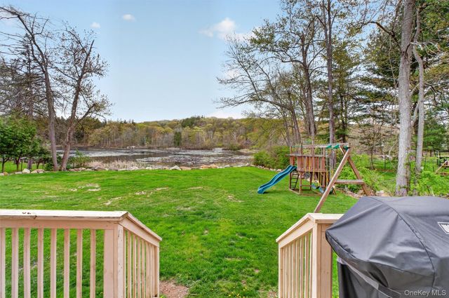 21 Kent Lake Avenue, Carmel, NY 10512
