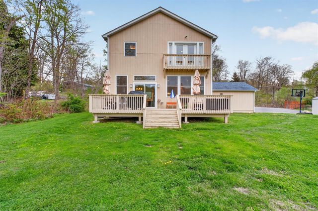 21 Kent Lake Avenue, Carmel, NY 10512
