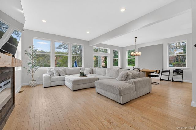 21 Kent Lake Avenue, Carmel, NY 10512