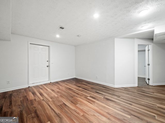 4416 Cary Drive, Snellville, GA 30039