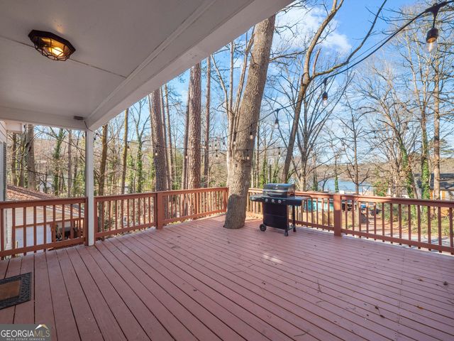 4416 Cary Drive, Snellville, GA 30039