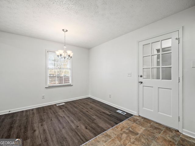 4416 Cary Drive, Snellville, GA 30039