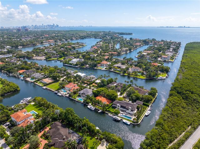 9340 Balada St, Coral Gables, FL 33156