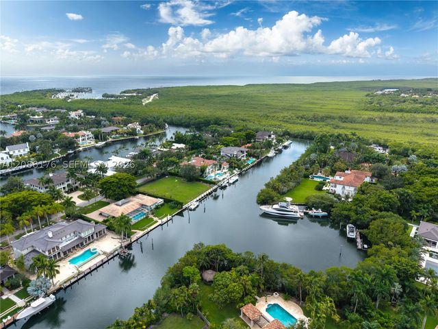 9340 Balada St, Coral Gables, FL 33156
