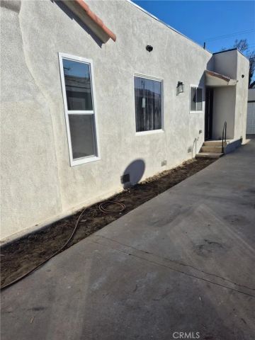 5934 Lemon Avenue, Long Beach, CA 90805