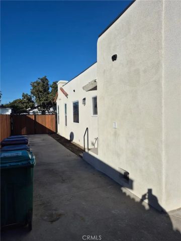 5934 Lemon Avenue, Long Beach, CA 90805