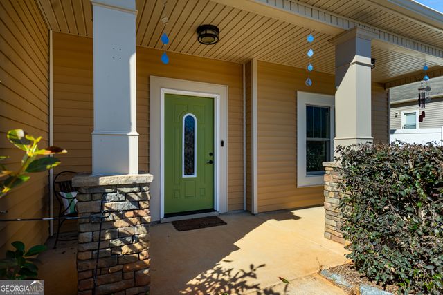 102 Beech Creek Drive, Lagrange, GA 30240