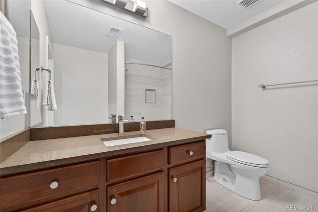 768 Brookhurst Avenue C, Highlands Ranch, CO 80129