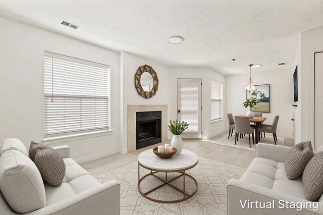 3901 Travis Street 102, Dallas, TX 75204