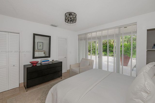 7000 Robles St, Coral Gables, FL 33143