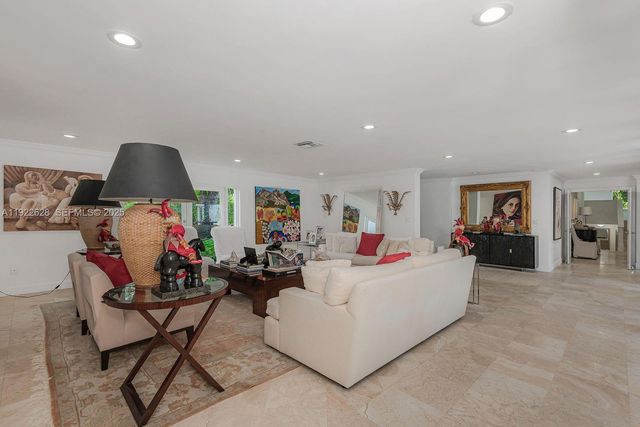 7000 Robles St, Coral Gables, FL 33143