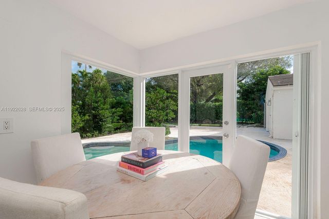 7000 Robles St, Coral Gables, FL 33143