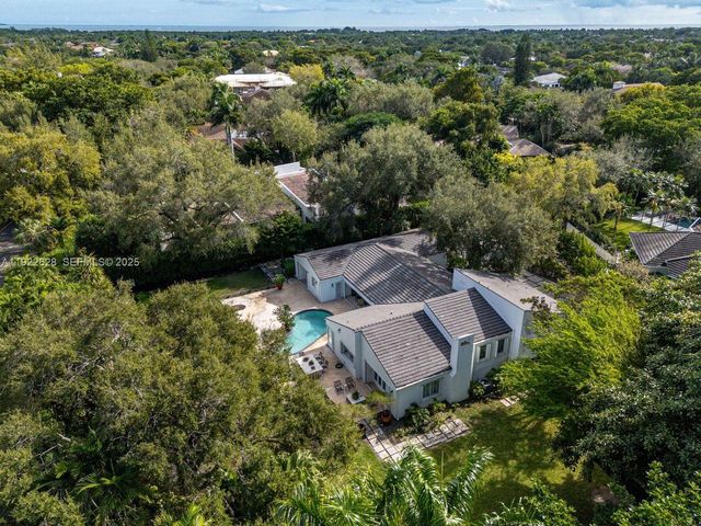 7000 Robles St, Coral Gables, FL 33143