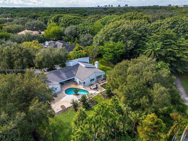 7000 Robles St, Coral Gables, FL 33143