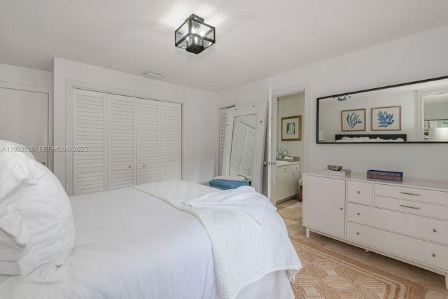 7000 Robles St, Coral Gables, FL 33143