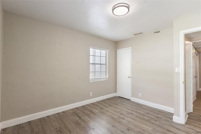 320 E ALTHEA AVENUE, Tampa, FL 33612