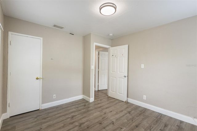 320 E ALTHEA AVENUE, Tampa, FL 33612