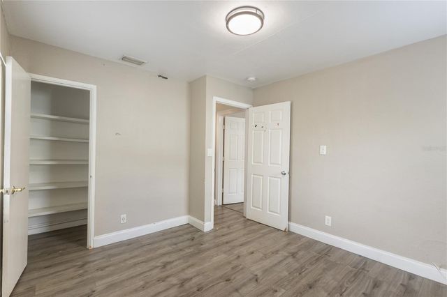 320 E ALTHEA AVENUE, Tampa, FL 33612