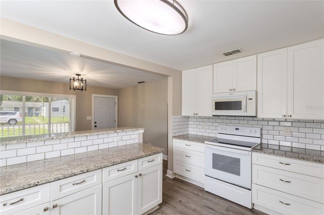 320 E ALTHEA AVENUE, Tampa, FL 33612