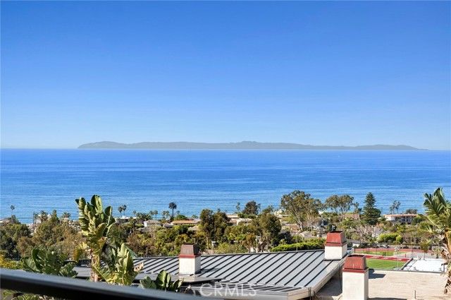 700 Temple Hills Drive, Laguna Beach, CA 92651