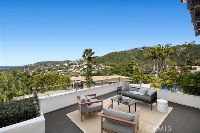 700 Temple Hills Drive, Laguna Beach, CA 92651