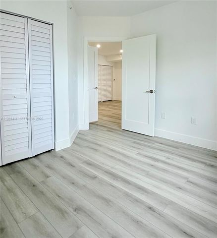 5077 NW 7th St 706, Miami, FL 33126