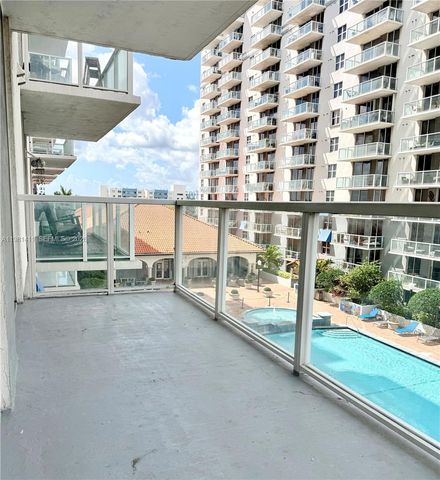 5077 NW 7th St 706, Miami, FL 33126