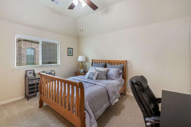 1121 Prairie Ridge Lane, Arlington, TX 76005