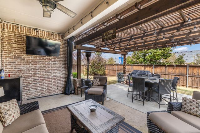 1121 Prairie Ridge Lane, Arlington, TX 76005