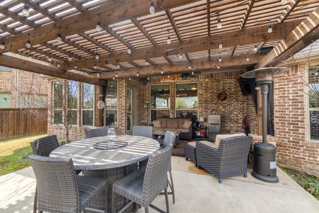 1121 Prairie Ridge Lane, Arlington, TX 76005