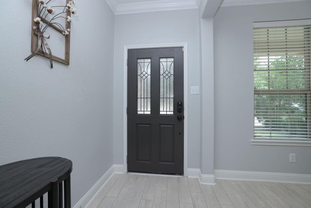 19 Canterborough Place, Tomball, TX 77375