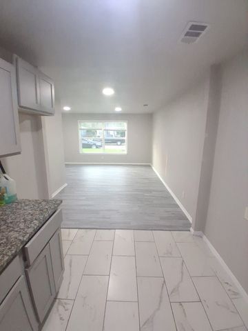 1310 Stone Drive, Irving, TX 75061