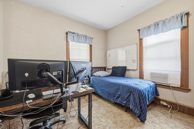 6 Richmond Park, Woburn, MA 01801
