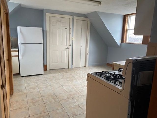 6 Richmond Park, Woburn, MA 01801