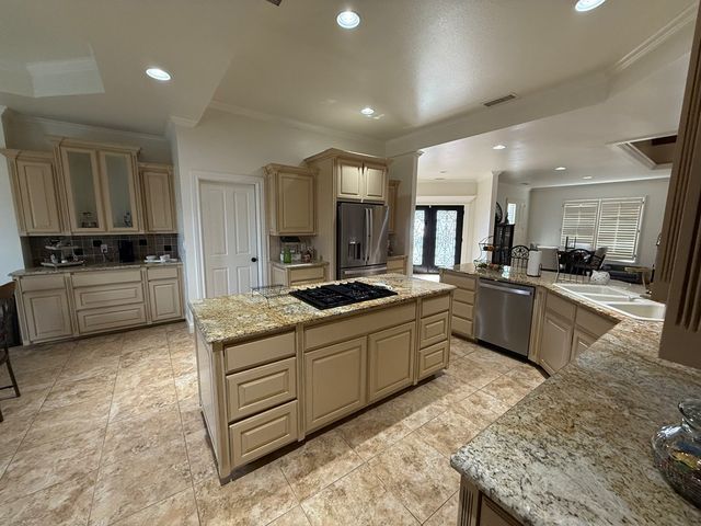 21 Long Champ, Odessa, TX 79762