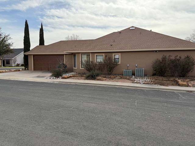 21 Long Champ, Odessa, TX 79762