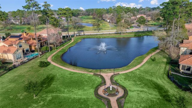 16203 Villa Fontana Way, Houston, TX 77068