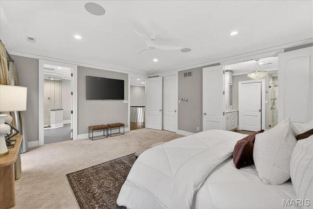 208 Lancaster Drive, St Louis, MO 63105