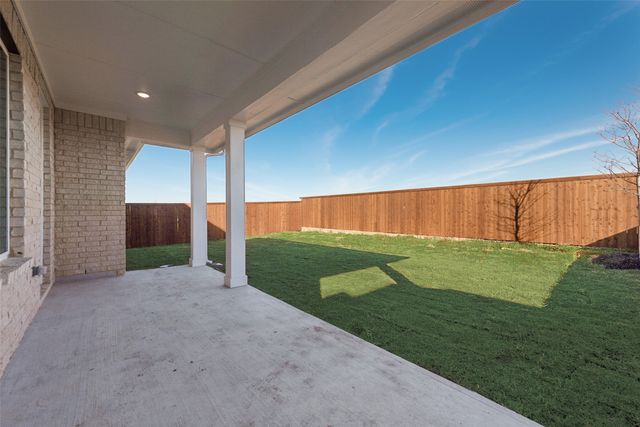 849 Blue Fescue Road, Fort Worth, TX 76247