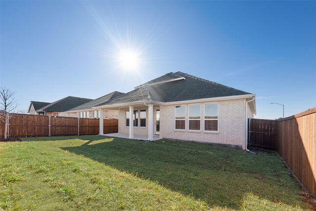 849 Blue Fescue Road, Fort Worth, TX 76247