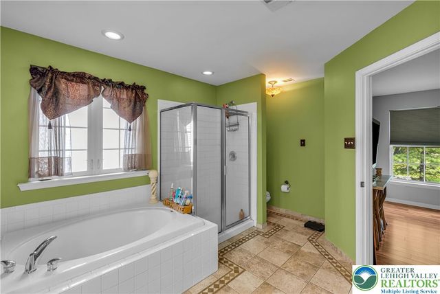 1535 Ciara Drive, Hanover Twp, PA 18017