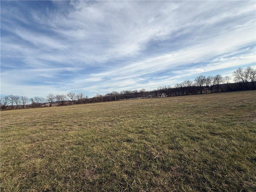 Highway 62, Summers, AR 72769