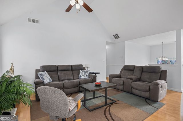2031 Tudor Drive, Mcdonough, GA 30253