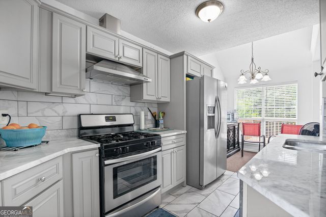 2031 Tudor Drive, Mcdonough, GA 30253