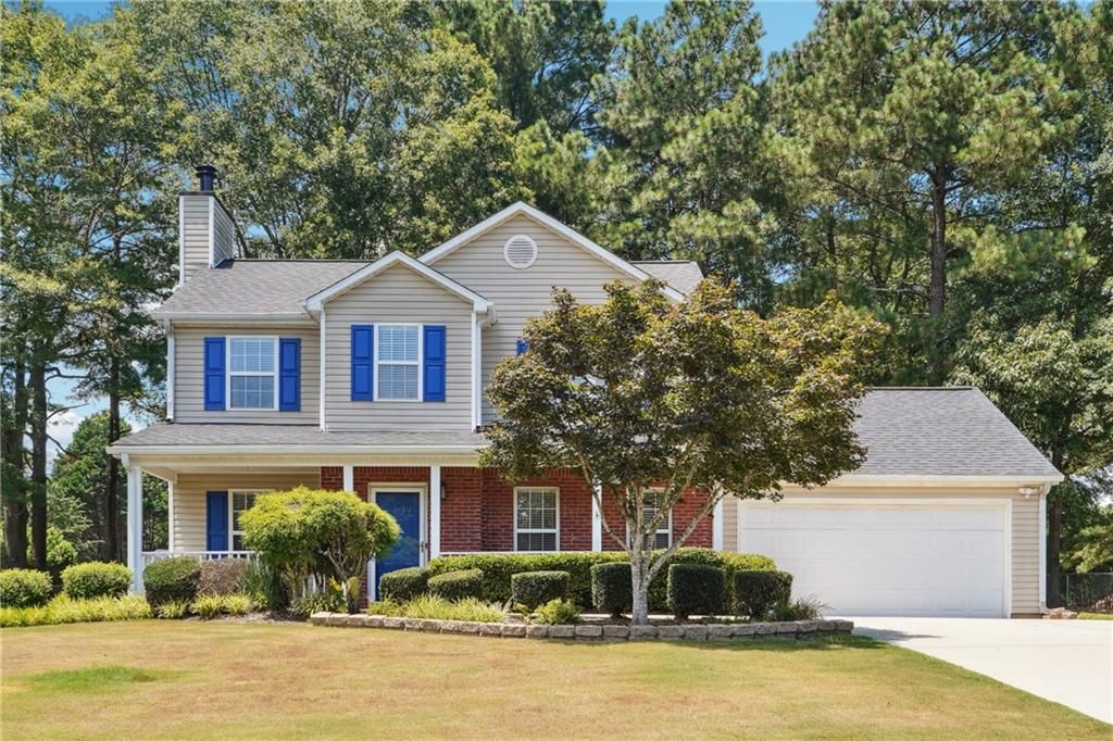 4255 Willow Springs Drive, Loganville, GA 30052