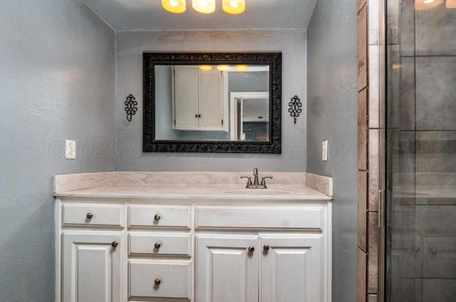 8212 WRANGLER Trail, Amarillo, TX 79110