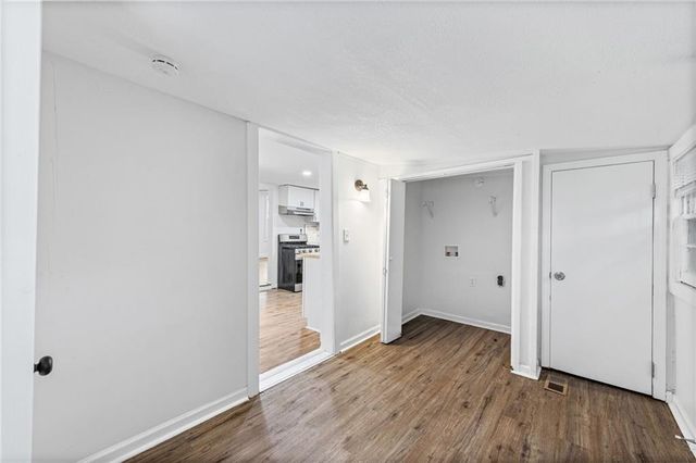 3320 Spruce Avenue, Kansas City, MO 64128