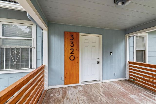 3320 Spruce Avenue, Kansas City, MO 64128