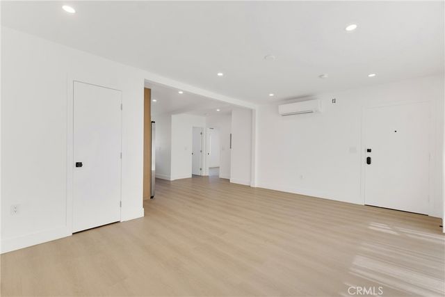 6300 Orange Street 11, Los Angeles, CA 90048